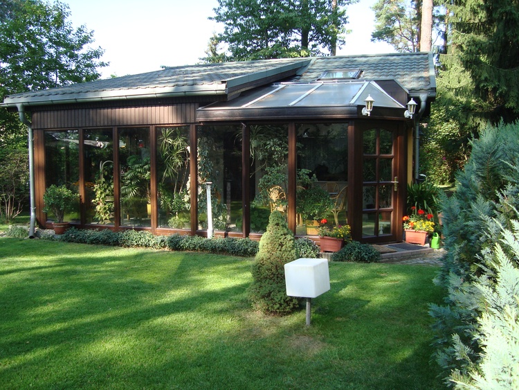 FH-Sonnenschein auf 800qm Waldgrundstück