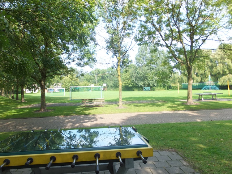 jede Menge Spielgeräte