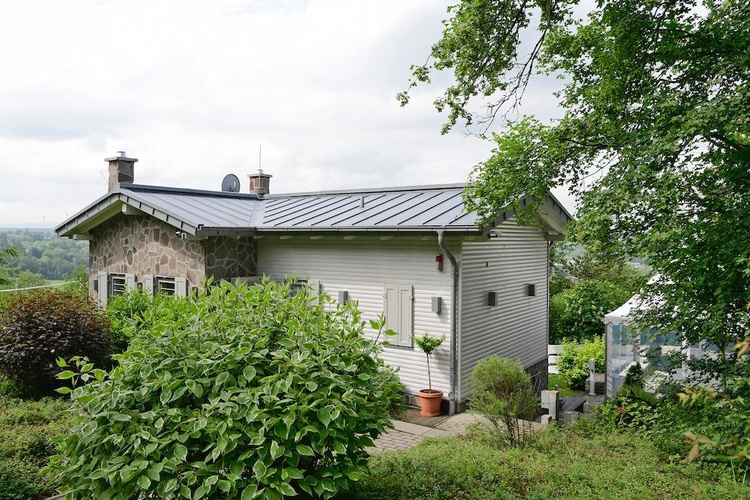 Haus in der puren Natur