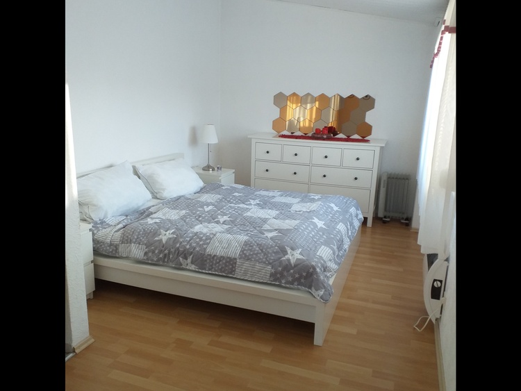 großes Schlafzimmer