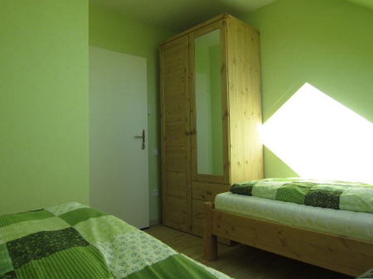 Schlafzimmer 2
