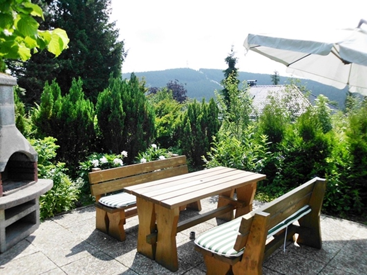 idyllische Grillterrasse