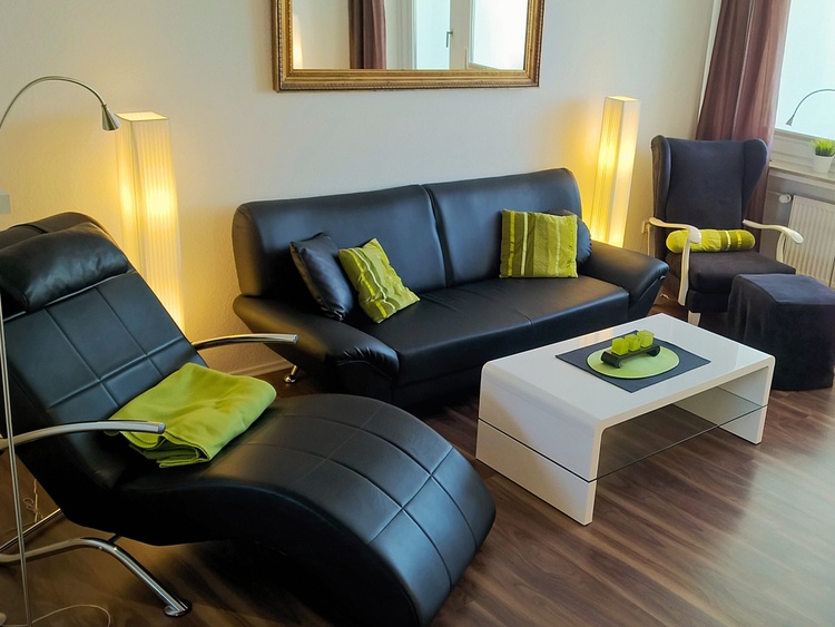 modernes Wohnzimmer in der strandnahen TRAUMWOHNUNG NO. 1