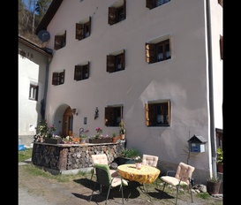 Gästezimmer Martina/Valsot