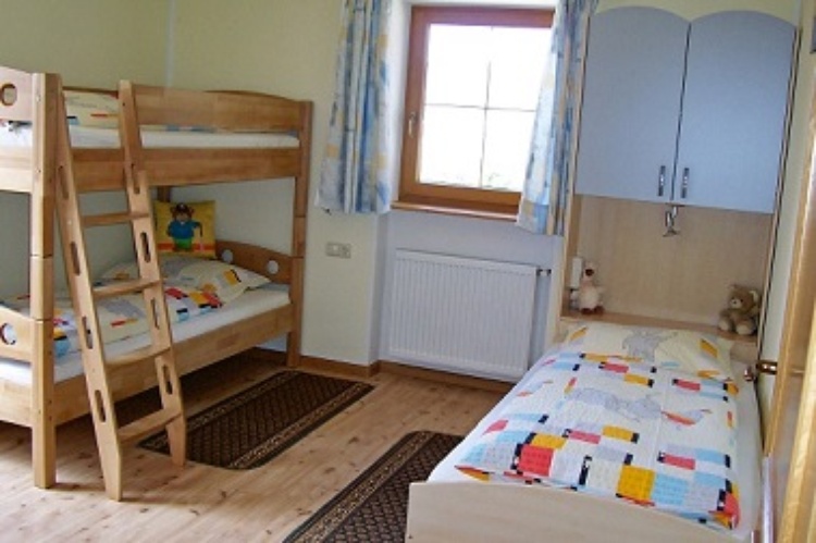 Kinderzimmer in Ferienwohnung Abenrot