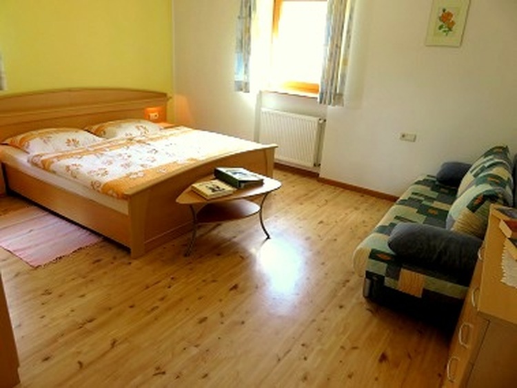 Schlafzimmer in Ferienwohnung Abendrot