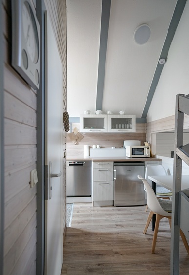Küche, Kühlschrank, Spülmaschine, Herd Küche, Kühlschrank, Spülmaschine, Herd