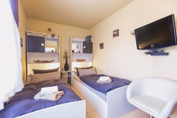 Schlafzimmer 3 mit Internet TV Schlafzimmer 3 mit Internet TV