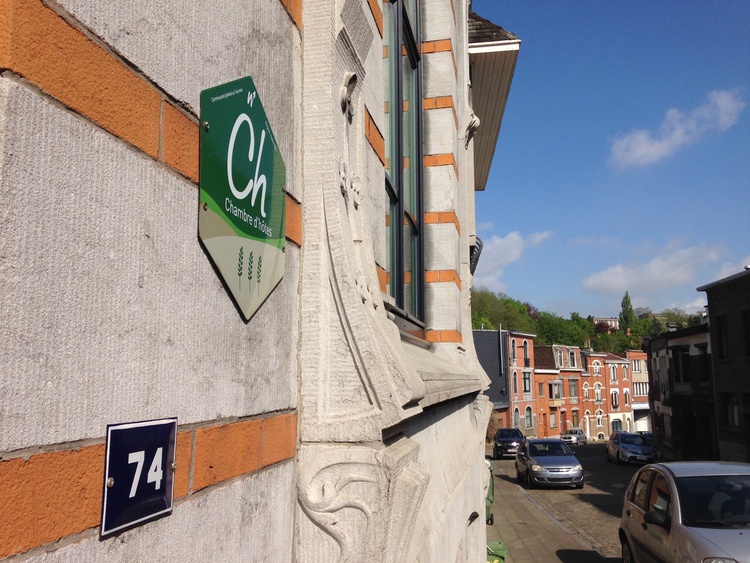 Unsere Rue Auguste Donnay (Name eines Malers aus Lüttich im 20. Jahrhundert) Unsere Rue Auguste Donnay (Name eines Malers aus Lüttich im 20. Jahrhundert)