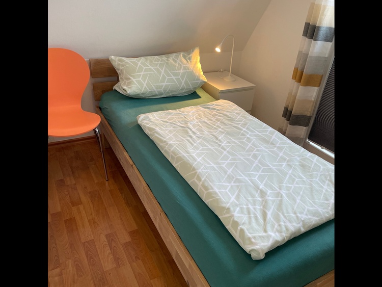 Einzelbett im 2. Schlafzimmer