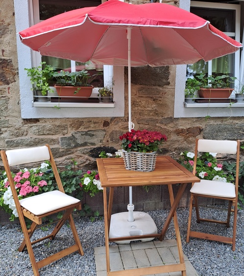 ein lauschiges Plätzchen im Garten ein lauschiges Plätzchen im Garten