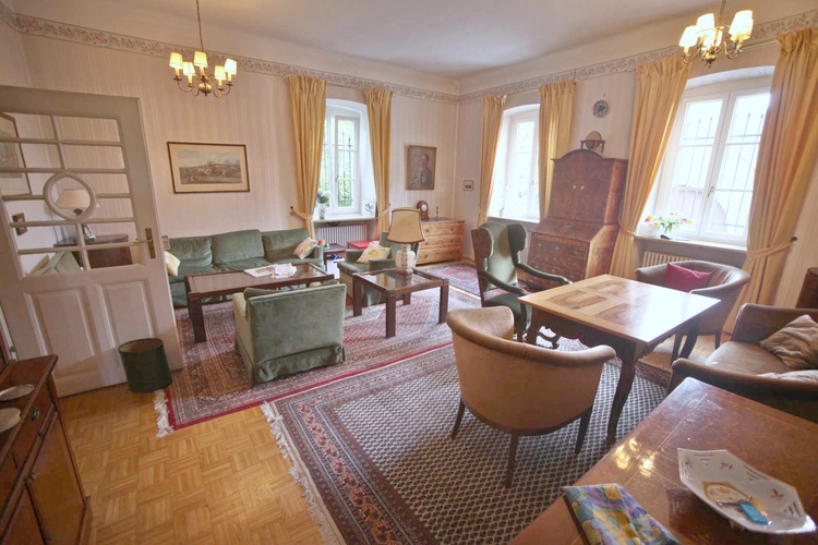 Großes Wohnzimmer EG Großes Wohnzimmer EG