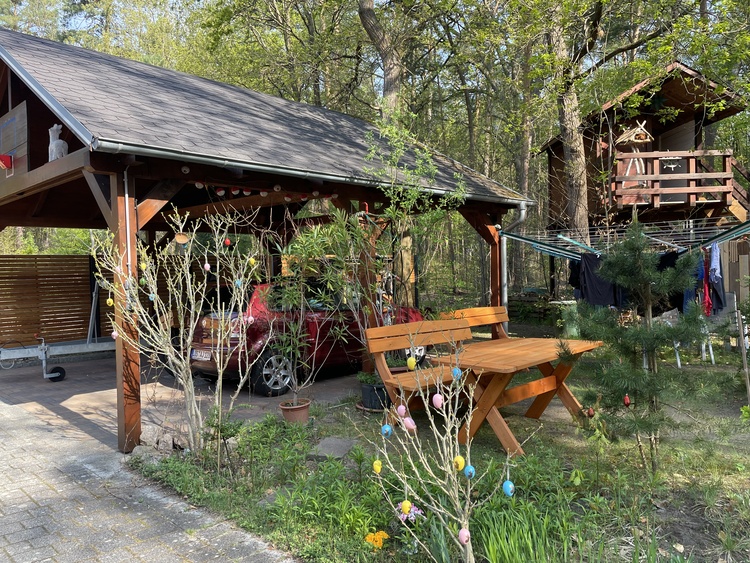 Parkplatz/ Carport Parkplatz/ Carport