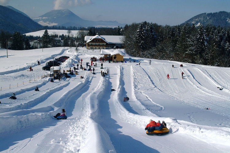 Snowtubing