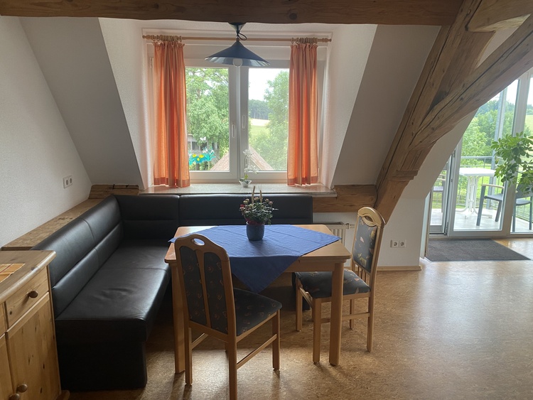 Wohn-/Esszimmer